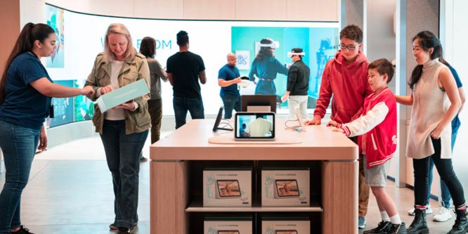 May brings Meta’s first physical store
